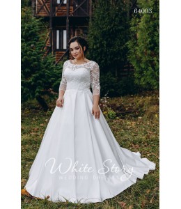 Кружевное свадебное платье с корсетом